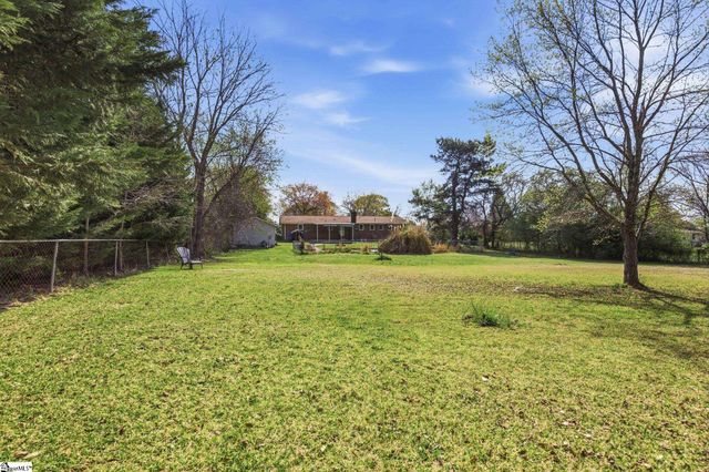 115 Northgate Circle, Boiling Springs, SC 29316