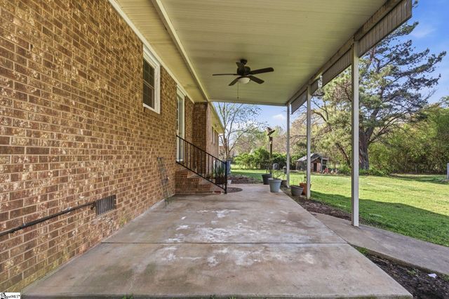 115 Northgate Circle, Boiling Springs, SC 29316