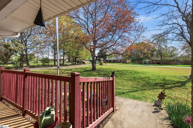 115 Northgate Circle, Boiling Springs, SC 29316