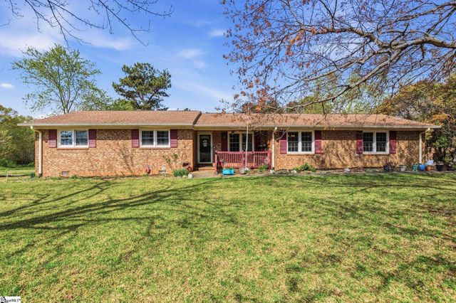 115 Northgate Circle, Boiling Springs, SC 29316