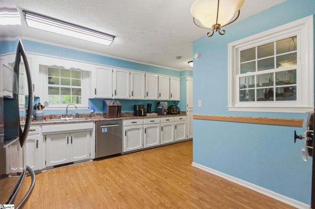 115 Northgate Circle, Boiling Springs, SC 29316