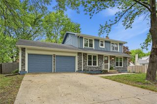 1021 S Clairborne Road, Olathe, KS 66062