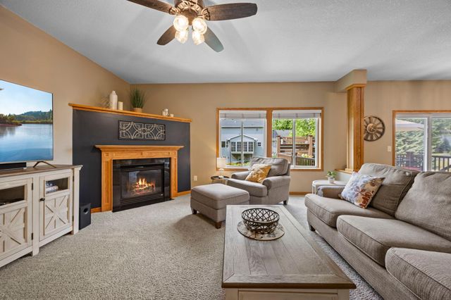 1669 Lakeland Circle, Centerville, MN 55038