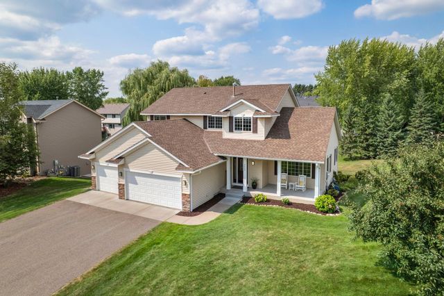 1669 Lakeland Circle, Centerville, MN 55038