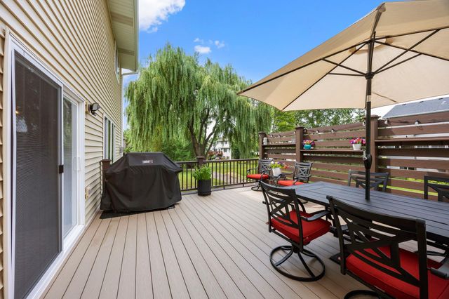 1669 Lakeland Circle, Centerville, MN 55038