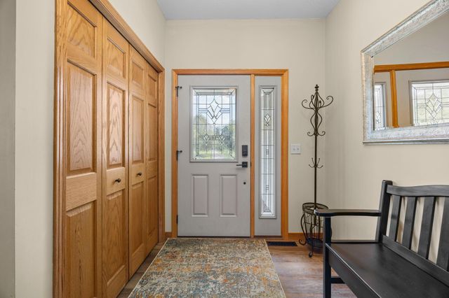 1669 Lakeland Circle, Centerville, MN 55038