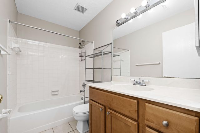 48 Woodland Hills Drive, 7, Southgate, KY 41071