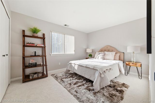 38507 Wellington Drive 3, Clinton Charter Township, MI 48036