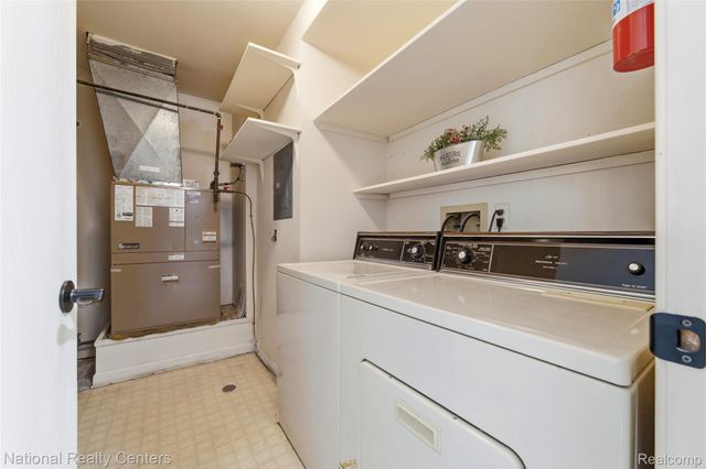 38507 Wellington Drive 3, Clinton Charter Township, MI 48036