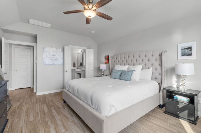 1821 Waxwing Trail, Argyle, TX 76226