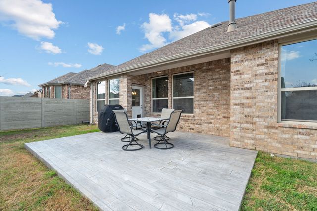 1821 Waxwing Trail, Argyle, TX 76226