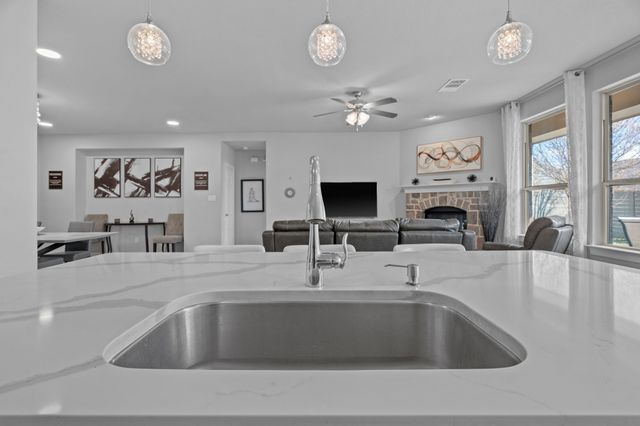 1821 Waxwing Trail, Argyle, TX 76226