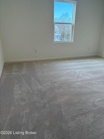 2015 Lyndon Green Cir, Lyndon, KY 40242