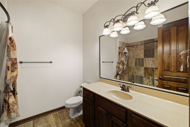 1411 NE 47th Street, Ankeny, IA 50021