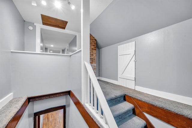 1125 E Broadway St, Newton, KS 67114