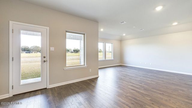 144 Lake Ridge Drive, Broussard, LA 70518