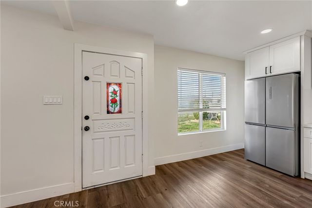 734 Massachusetts, Beaumont, CA 92223