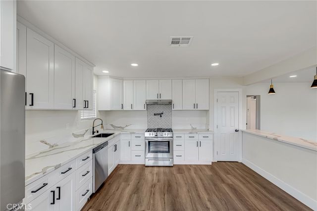 734 Massachusetts, Beaumont, CA 92223