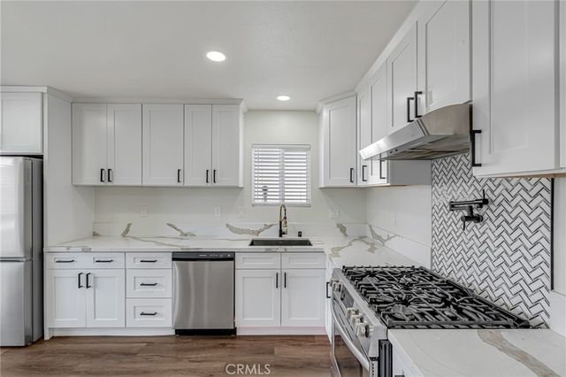 734 Massachusetts, Beaumont, CA 92223