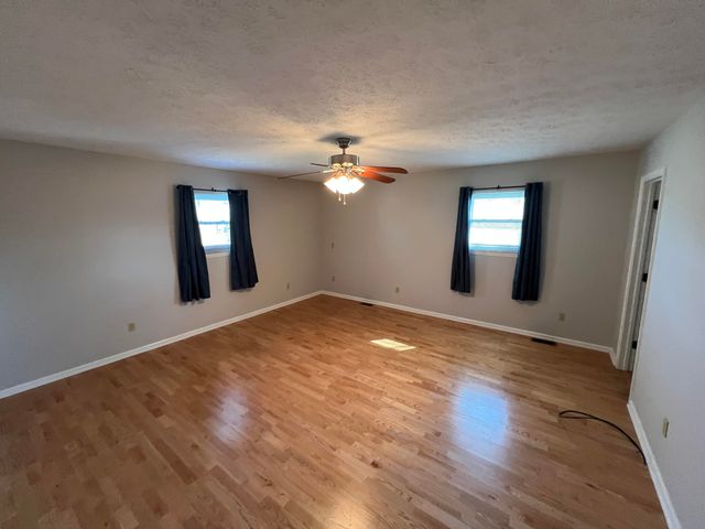 204 Delaplain Road, Winchester, KY 40391