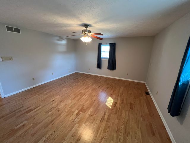 204 Delaplain Road, Winchester, KY 40391