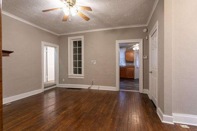 1512 Indianola Avenue, Columbus, OH 43201