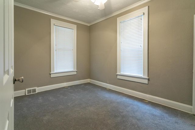 1512 Indianola Avenue, Columbus, OH 43201