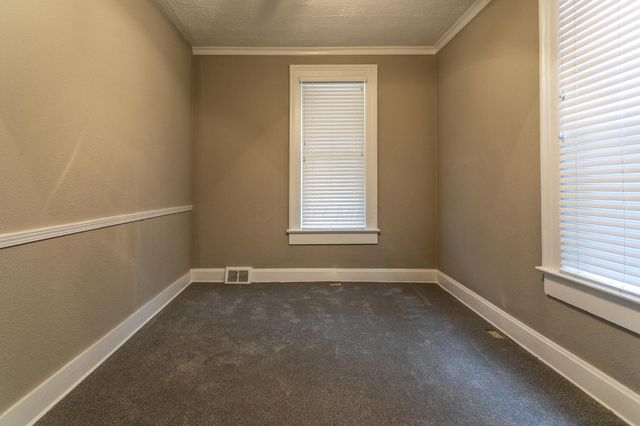 1512 Indianola Avenue, Columbus, OH 43201