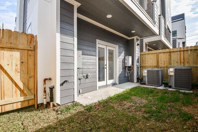 5615 Val Verde Street C, Houston, TX 77057