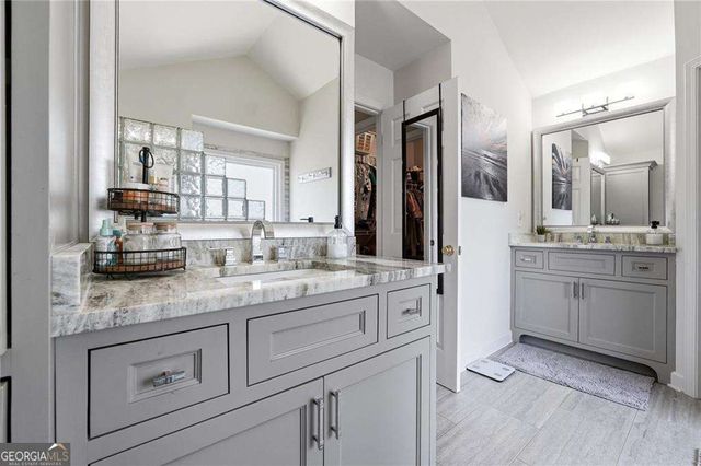 6036 Bateau Drive, Flowery Branch, GA 30542