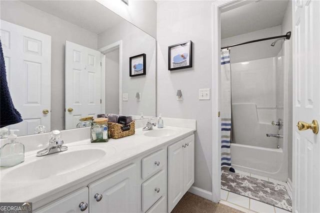 6036 Bateau Drive, Flowery Branch, GA 30542