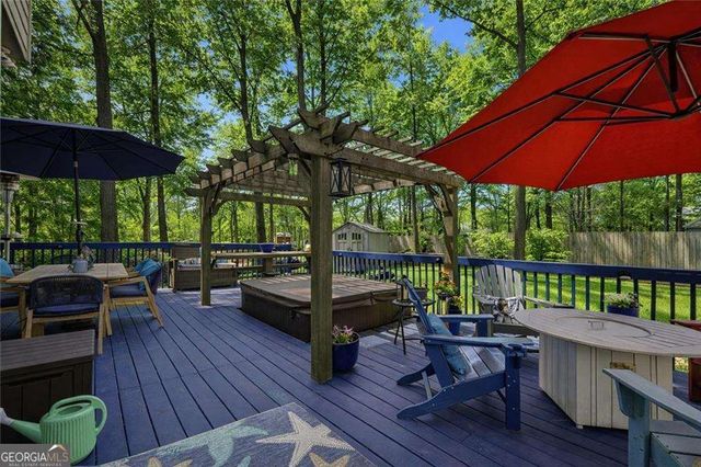 6036 Bateau Drive, Flowery Branch, GA 30542