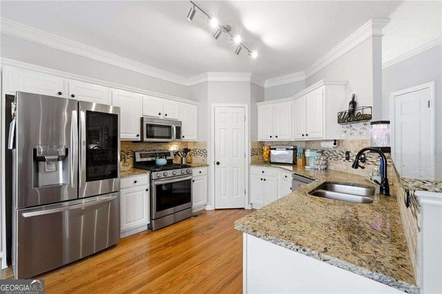 6036 Bateau Drive, Flowery Branch, GA 30542