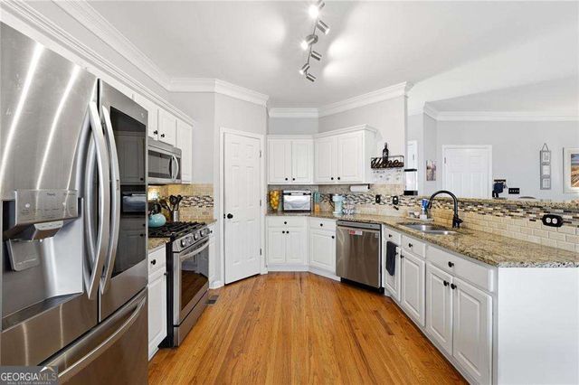 6036 Bateau Drive, Flowery Branch, GA 30542