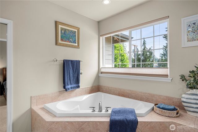 21712 SE 259th Street, Maple Valley, WA 98038