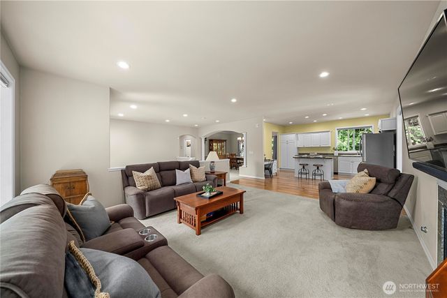 21712 SE 259th Street, Maple Valley, WA 98038