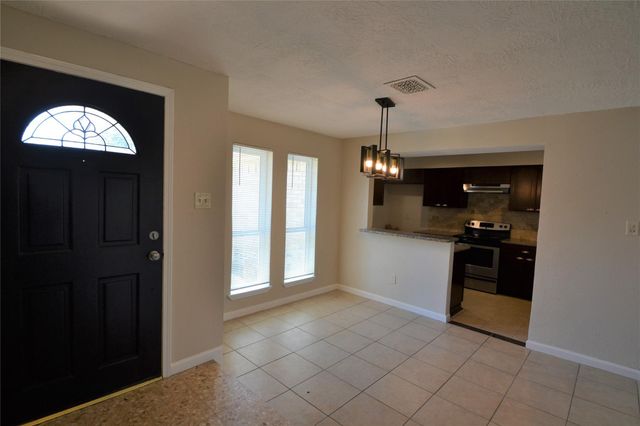 15718 Fox Springs Drive, Houston, TX 77084