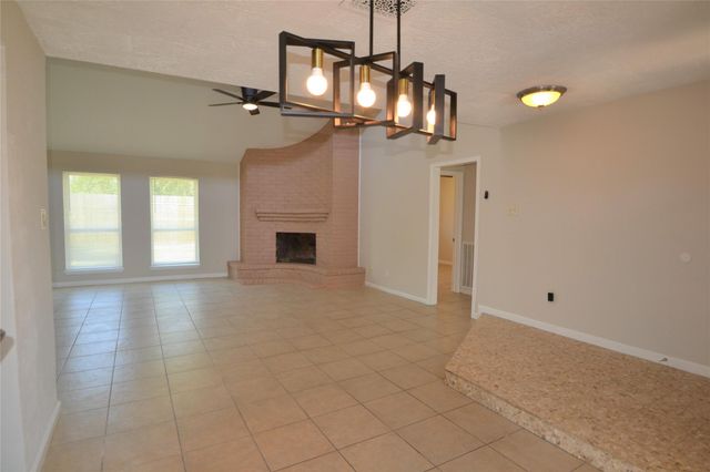 15718 Fox Springs Drive, Houston, TX 77084