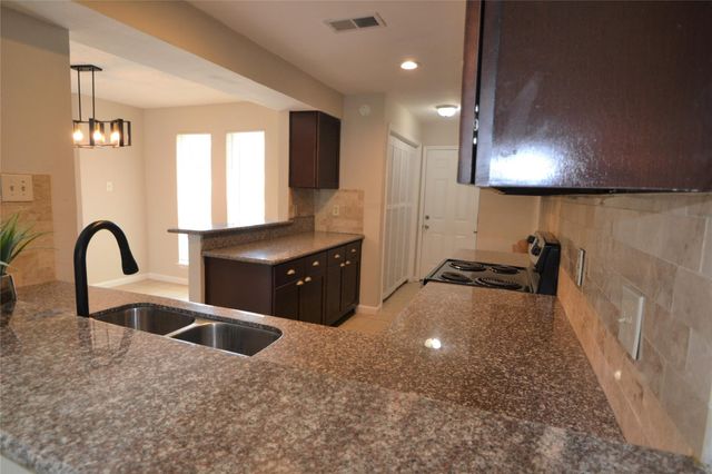 15718 Fox Springs Drive, Houston, TX 77084
