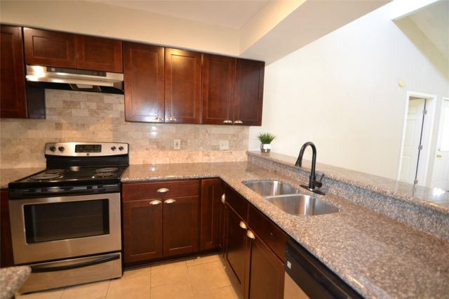 15718 Fox Springs Drive, Houston, TX 77084