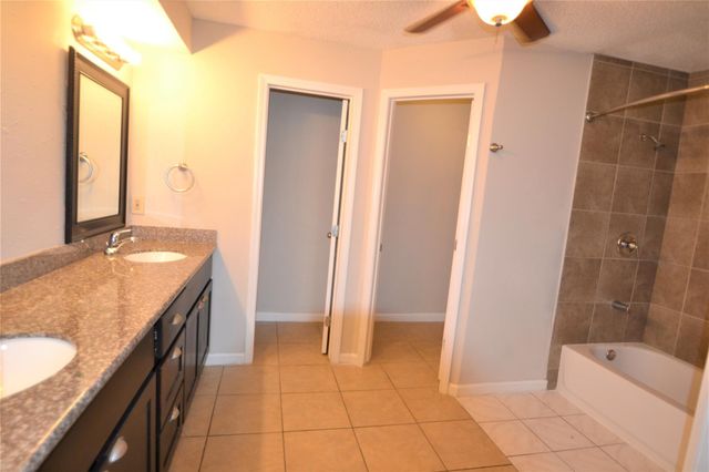 15718 Fox Springs Drive, Houston, TX 77084
