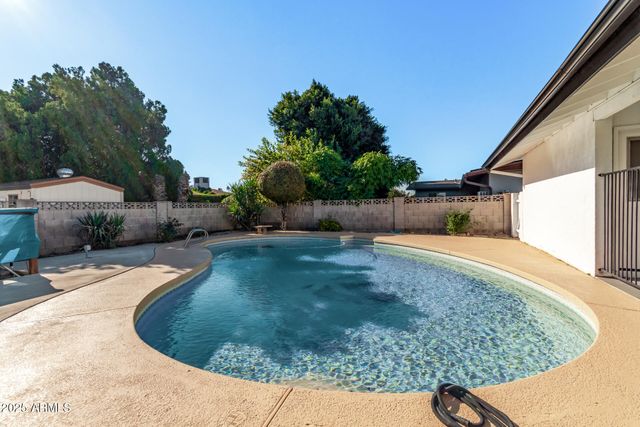 4313 W BUTLER Drive W, Glendale, AZ 85302