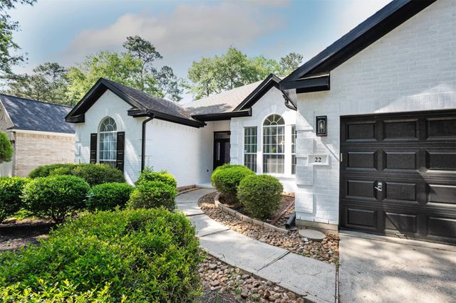 22 S Lace Arbor Drive, The Woodlands, TX 77382