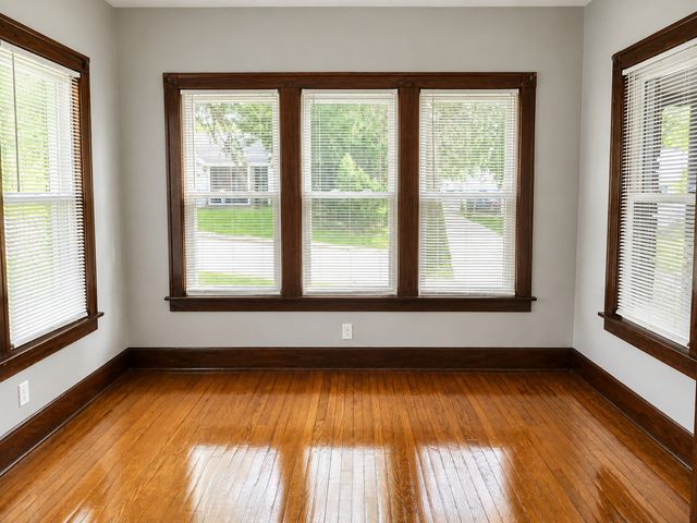 1219 25th Avenue, Rock Island, IL 61201