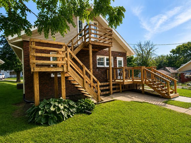 1219 25th Avenue, Rock Island, IL 61201