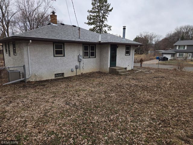 1875 46th Street E, Inver Grove Heights, MN 55077