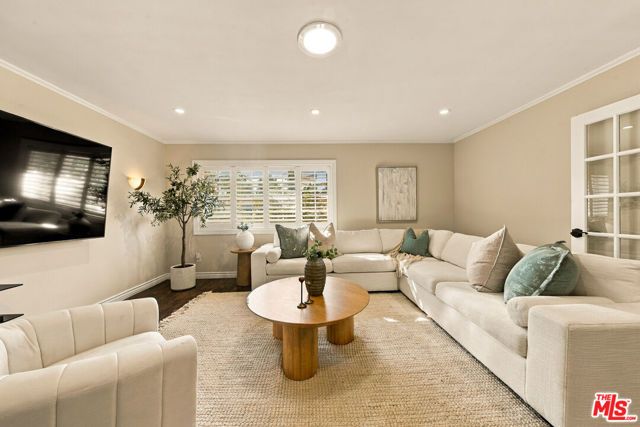 19230 Cheyenne Street, Porter Ranch (los Angeles), CA 91326