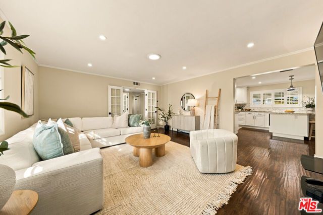 19230 Cheyenne Street, Porter Ranch (los Angeles), CA 91326