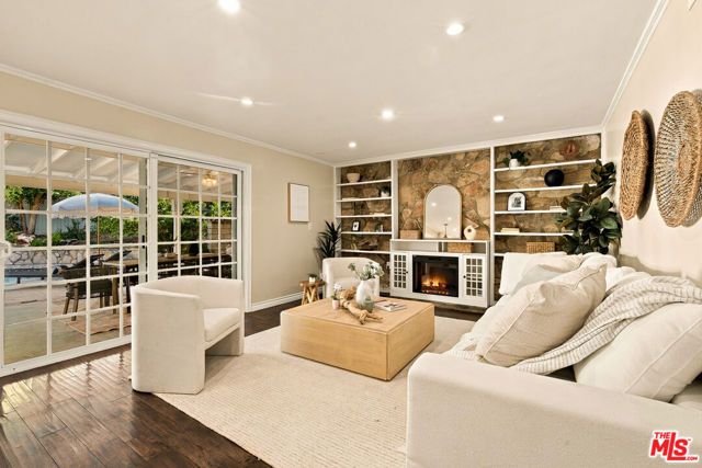 19230 Cheyenne Street, Porter Ranch (los Angeles), CA 91326