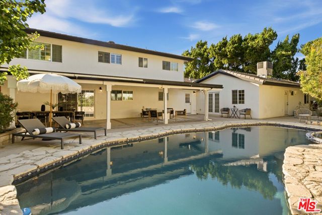 19230 Cheyenne Street, Porter Ranch (los Angeles), CA 91326